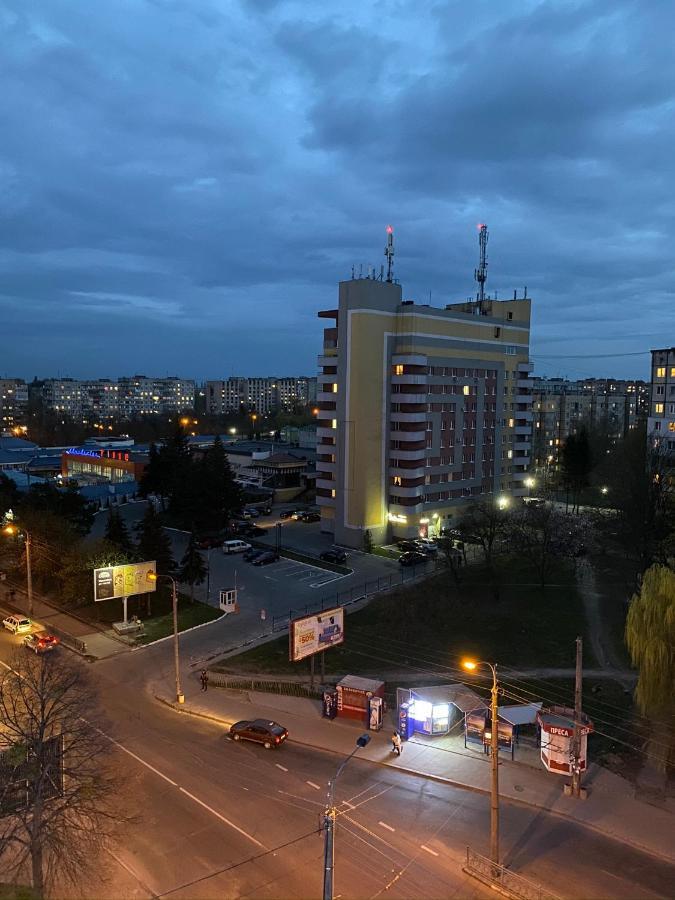 Віп Апартаменти В Районі Автовокзалужк Great House,Жк Арена,Поблизу Обласноі Лікарні Rivne Exterior foto
